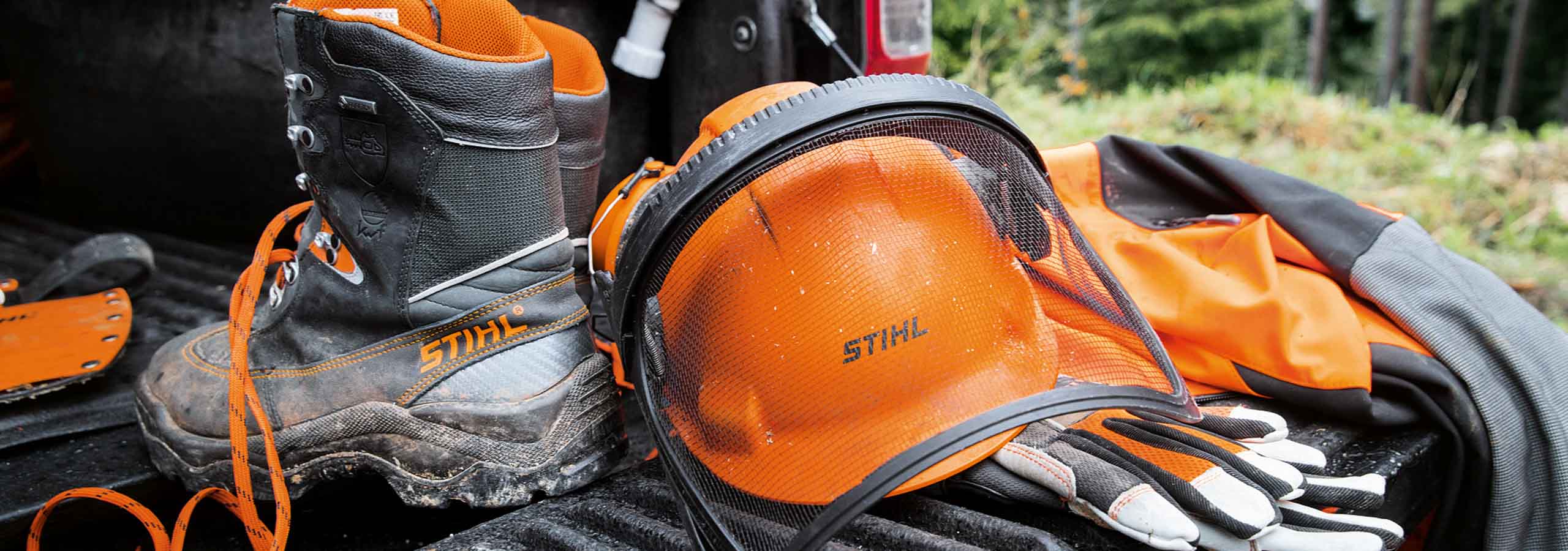 Артикул штиль. Stihl Arborist Helmet. Шлем защитный Stihl function. Каска Stihl function Universal. Рабочая обувь Stihl.